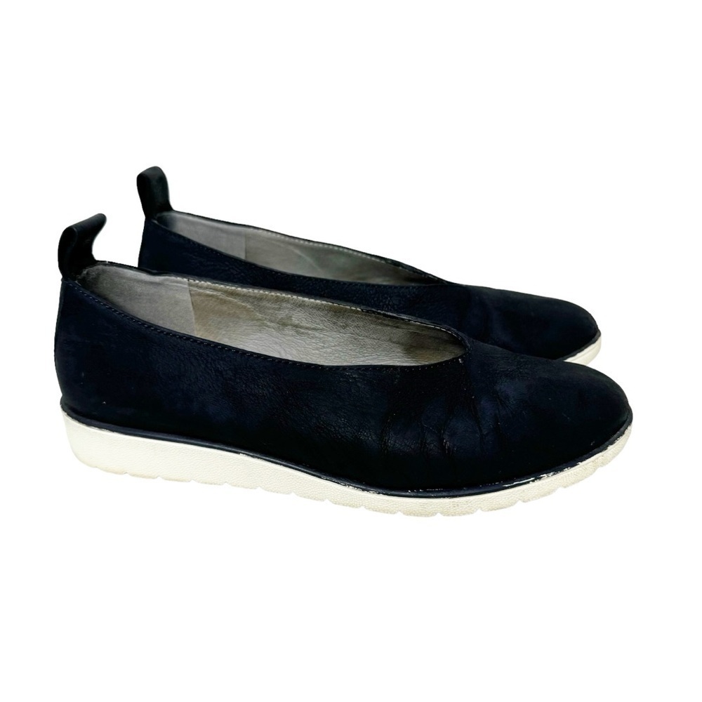 Eileen Fisher Humor Wedge Ballet Flat in Suede Black 6.5